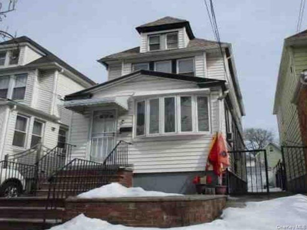 11463 114th Street, South Ozone Park, NY 11420
