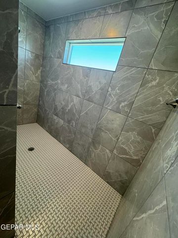 7304 Norte Brasil Drive, El Paso, TX 79934