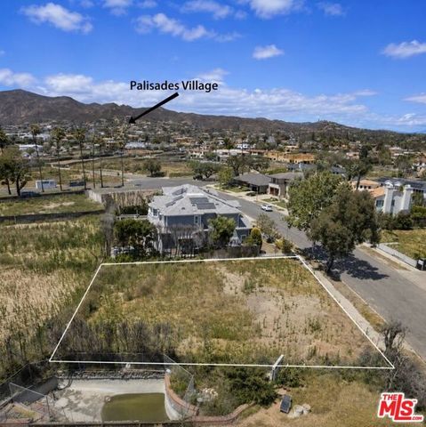 519 Frontera Drive, Los Angeles, CA 90272