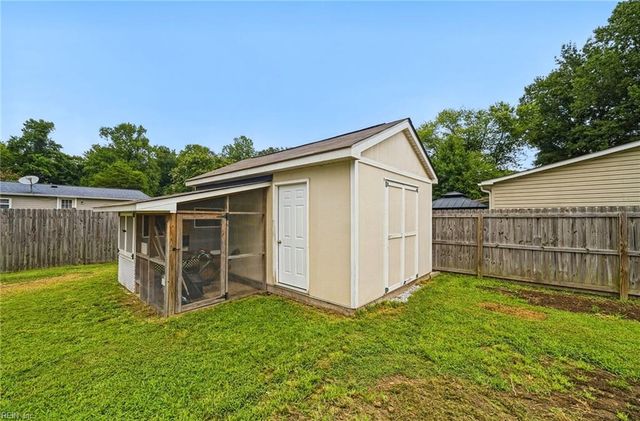 103 Tall Pine CIR, Yorktown, VA 23693