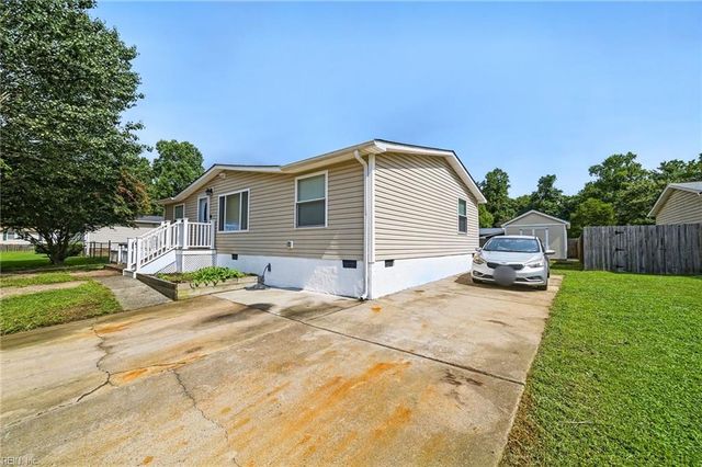 103 Tall Pine CIR, Yorktown, VA 23693