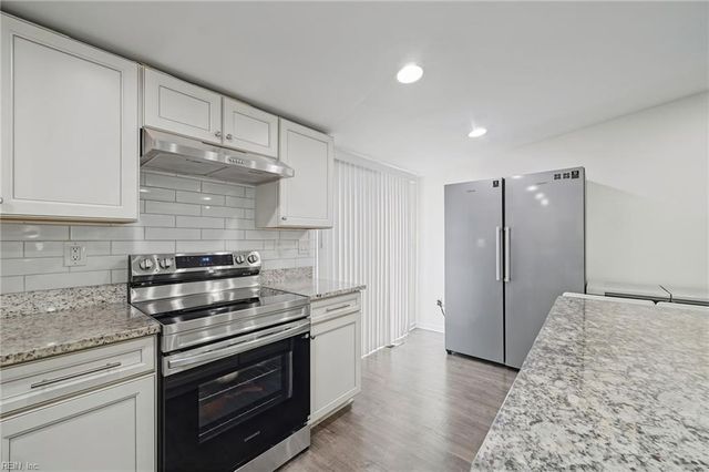 103 Tall Pine CIR, Yorktown, VA 23693