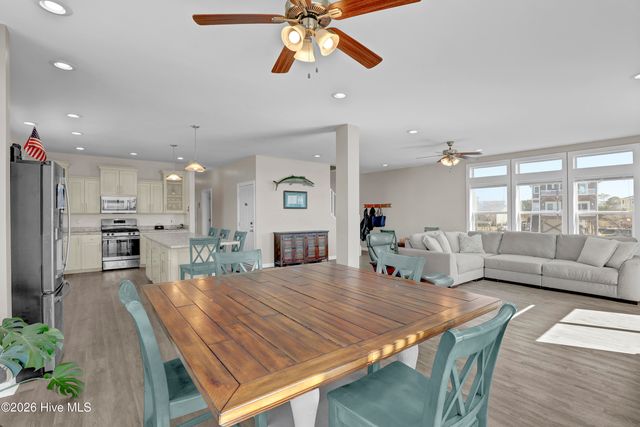 200 Waterway Drive, Sneads Ferry, NC 28460