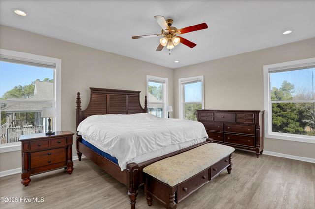 200 Waterway Drive, Sneads Ferry, NC 28460