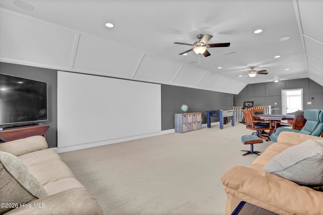 200 Waterway Drive, Sneads Ferry, NC 28460