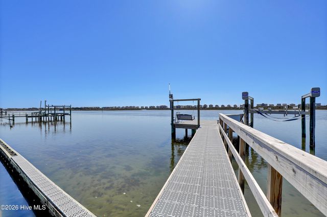 200 Waterway Drive, Sneads Ferry, NC 28460