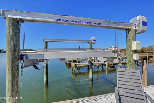 200 Waterway Drive, Sneads Ferry, NC 28460