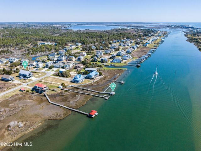 200 Waterway Drive, Sneads Ferry, NC 28460