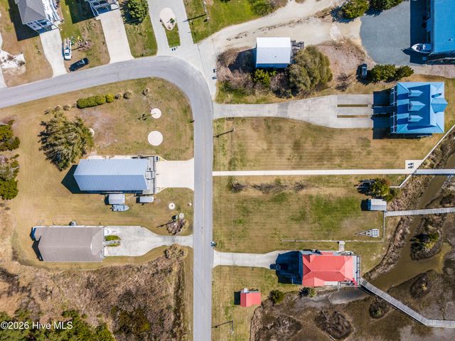 200 Waterway Drive, Sneads Ferry, NC 28460