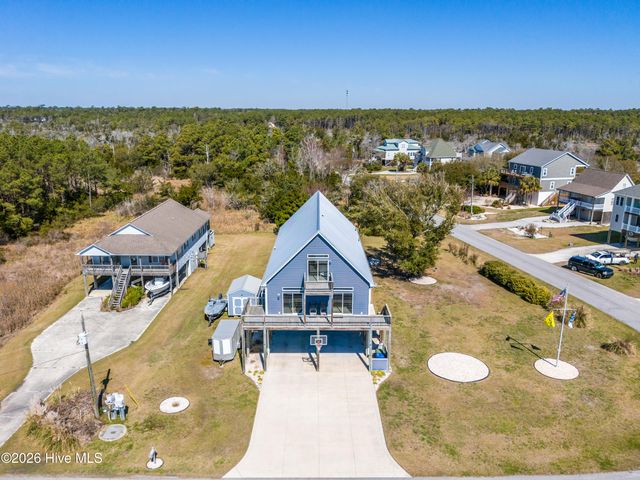 200 Waterway Drive, Sneads Ferry, NC 28460