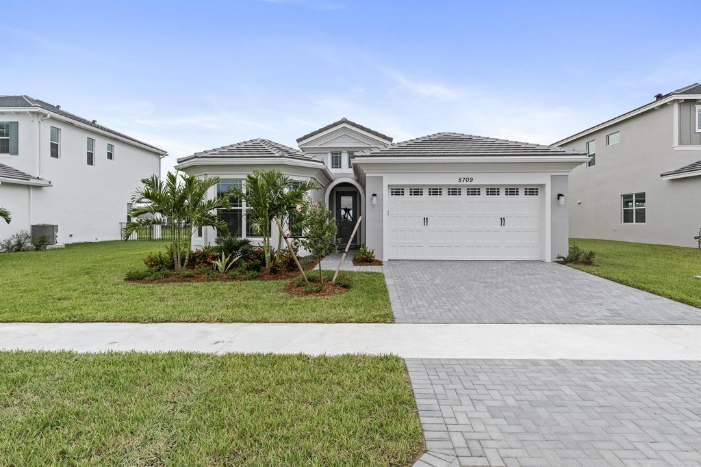 5709 Bristlecone Commoms, Westlake, FL 33470