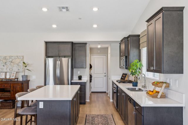 4401 Jade Court, Quartz Hill, CA 93536