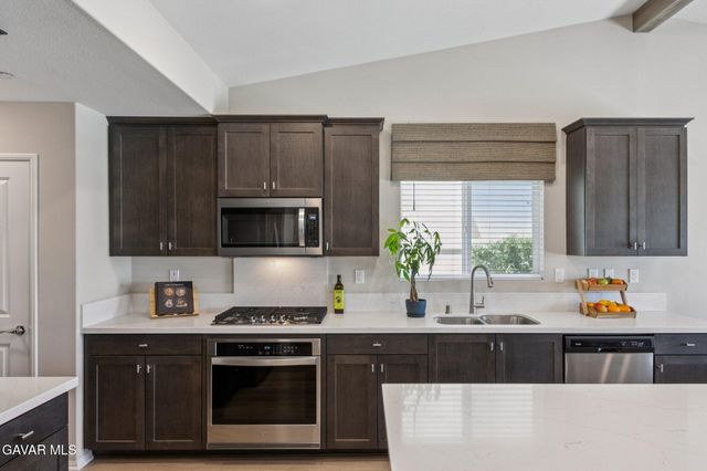 4401 Jade Court, Quartz Hill, CA 93536