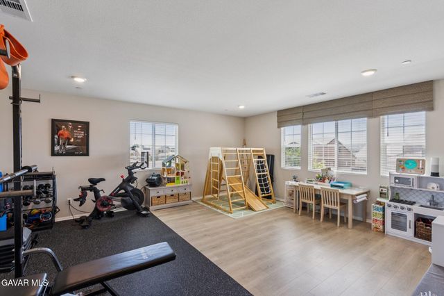 4401 Jade Court, Quartz Hill, CA 93536