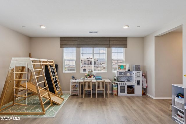 4401 Jade Court, Quartz Hill, CA 93536