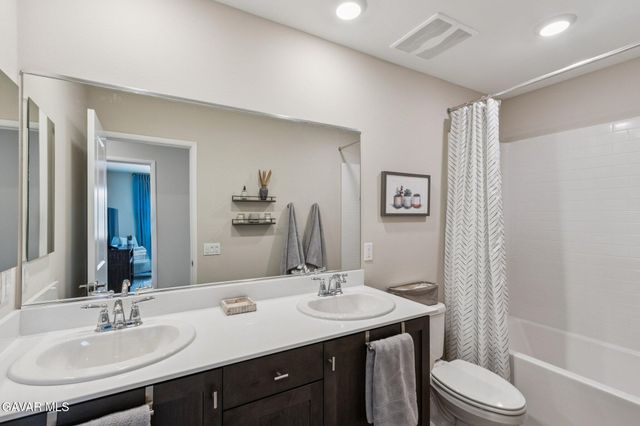 4401 Jade Court, Quartz Hill, CA 93536