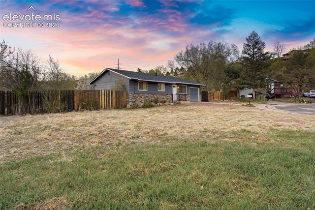 2436 Launcelot Court, Colorado Springs, CO 80904