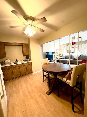 4337 Prescott Avenue 2C, Lyons, IL 60534