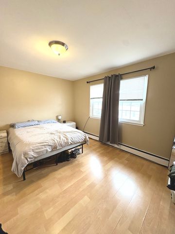 4337 Prescott Avenue 2C, Lyons, IL 60534