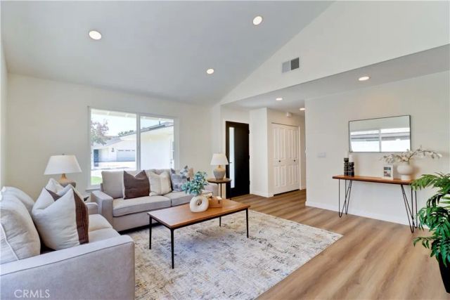 19701 Dunsmuir, Yorba Linda, CA 92886