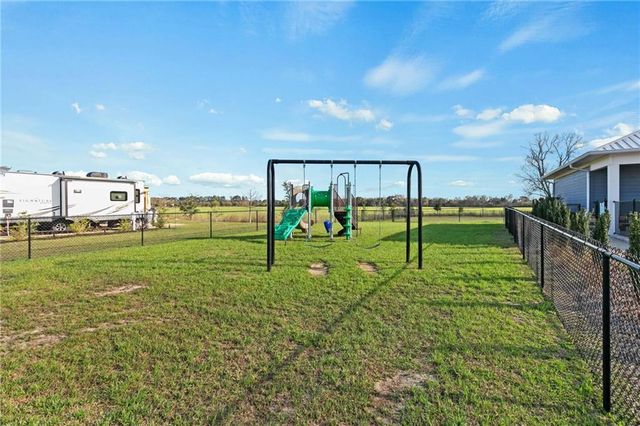 722 Vacation Circle, Foley, AL 36535