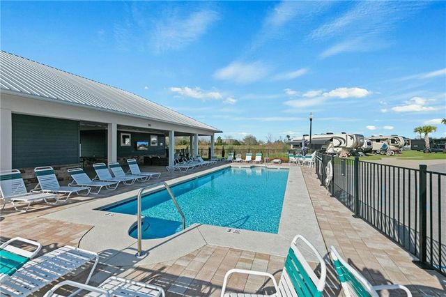 722 Vacation Circle, Foley, AL 36535