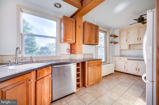 591 DOTTS ST, Pennsburg, PA 18073