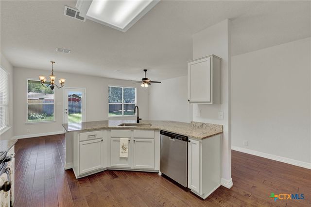 530 Zapata Circle, New Braunfels, TX 78130