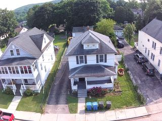 44 Convent Avenue, Norwich, CT 06360