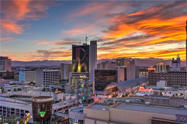 150 Las Vegas Boulevard 1912, Las Vegas, NV 89101