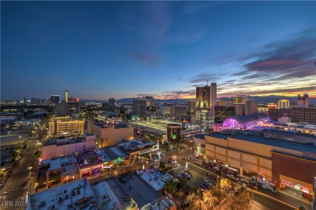 150 Las Vegas Boulevard 1912, Las Vegas, NV 89101
