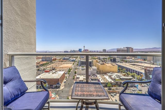 150 Las Vegas Boulevard 1912, Las Vegas, NV 89101