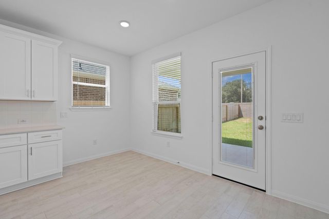 18234 Sonresa Way, Tomball, TX 77377