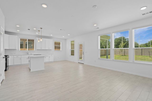 18234 Sonresa Way, Tomball, TX 77377