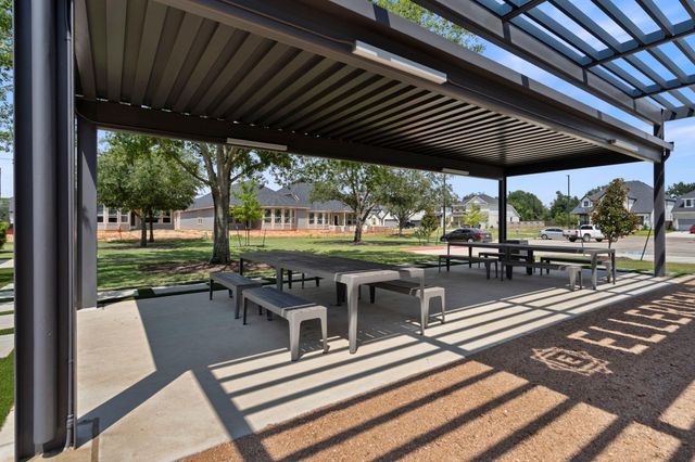 18234 Sonresa Way, Tomball, TX 77377