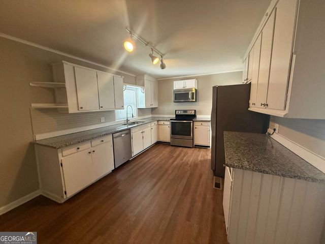 20 Highland Street, Gainesville, GA 30501