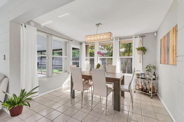 636 CADIZ ROAD, Venice, FL 34285