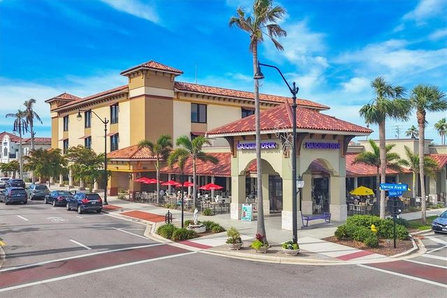 636 CADIZ ROAD, Venice, FL 34285