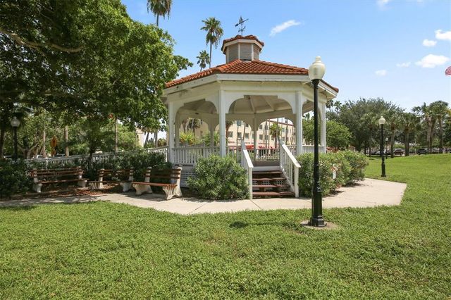 636 CADIZ ROAD, Venice, FL 34285