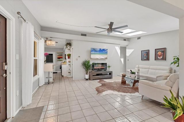 636 CADIZ ROAD, Venice, FL 34285