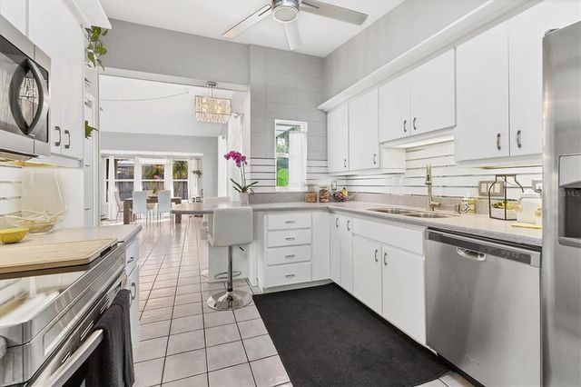 636 CADIZ ROAD, Venice, FL 34285