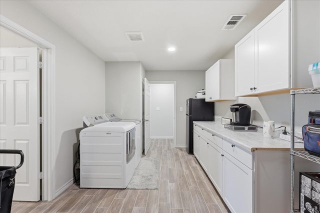 110 Highview Road, Ennis, TX 75119
