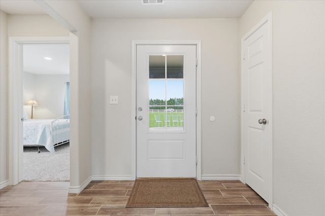 110 Highview Road, Ennis, TX 75119
