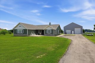 110 Highview Road, Ennis, TX 75119