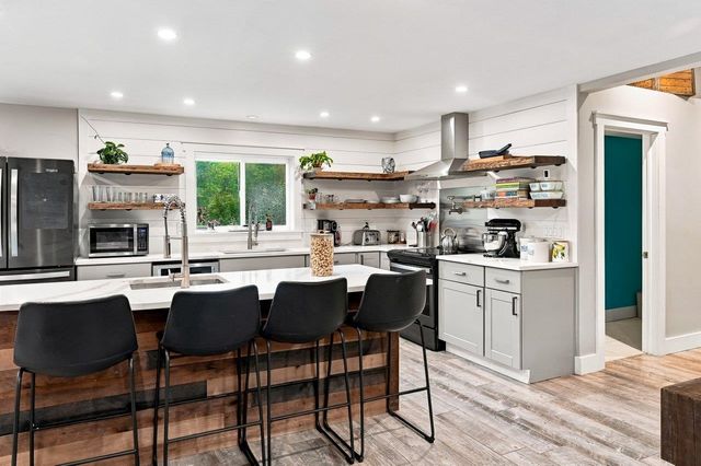59 Stumpfield Road, Kensington, NH 03833