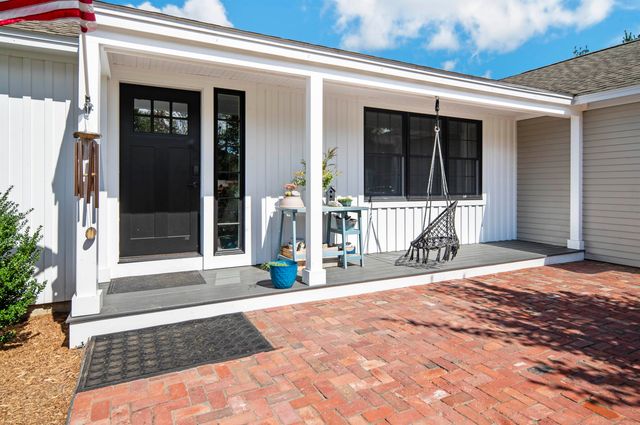 59 Stumpfield Road, Kensington, NH 03833