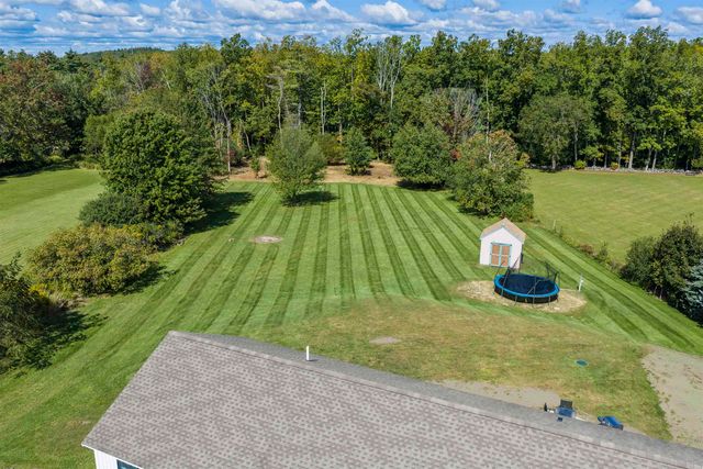 59 Stumpfield Road, Kensington, NH 03833