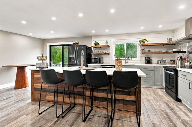 59 Stumpfield Road, Kensington, NH 03833