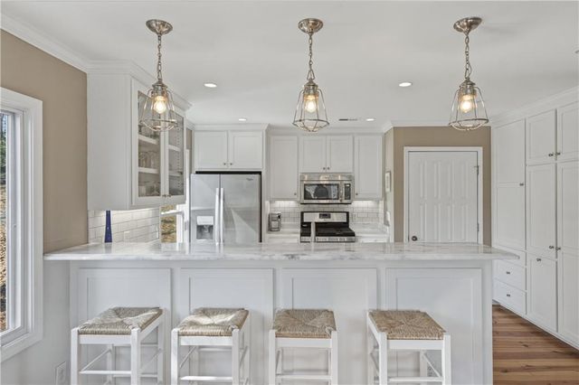 109 Narrows Drive, Waleska, GA 30183