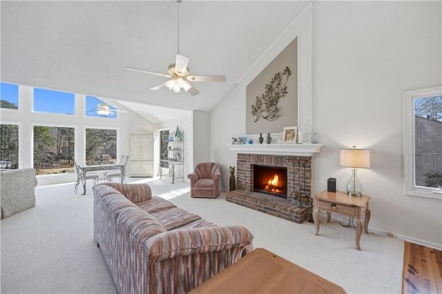 109 Narrows Drive, Waleska, GA 30183